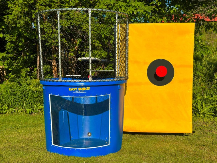 Dunk Tanks